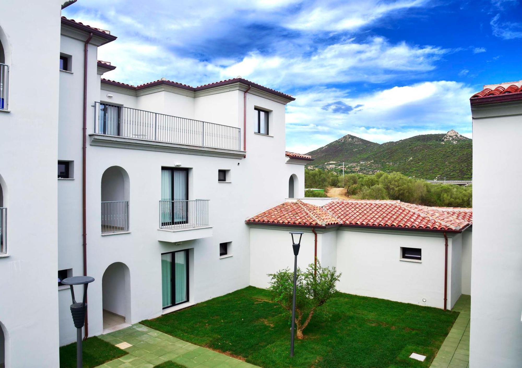 Groen House By Domusaway Olbia Bagian luar foto